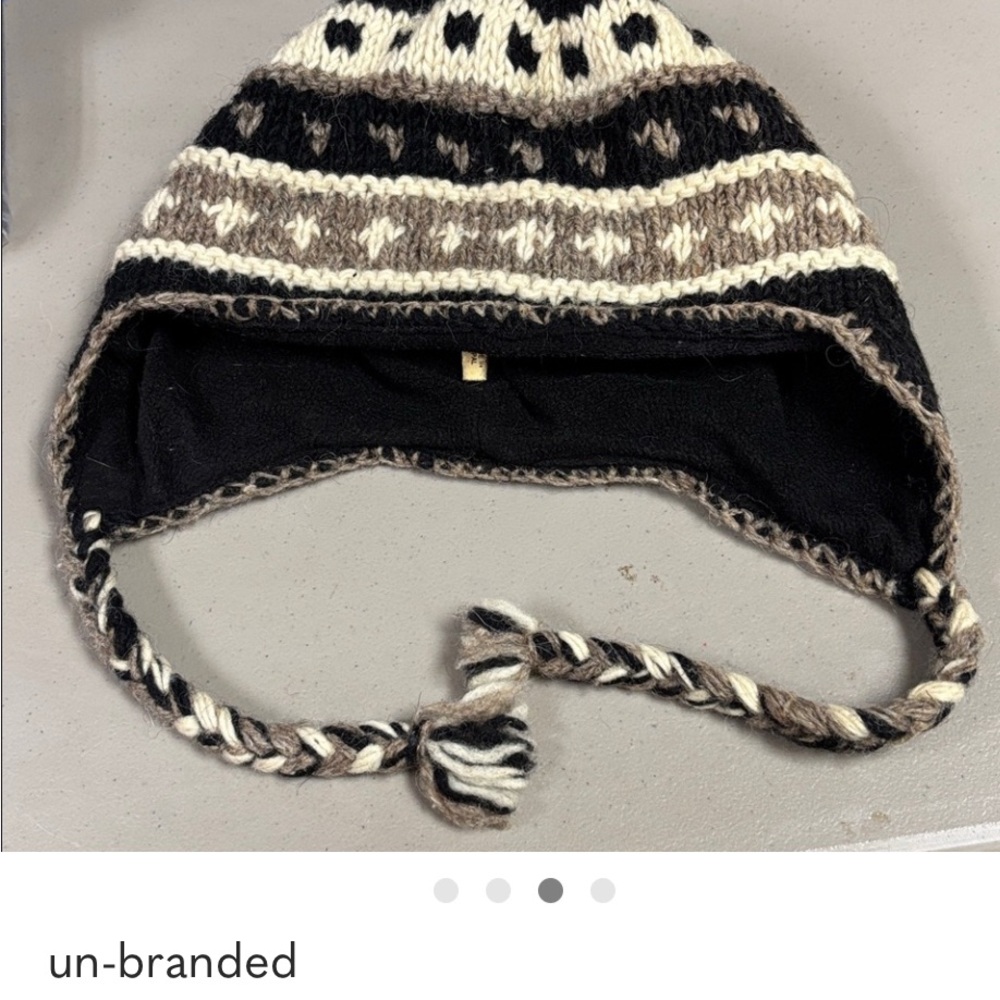 Woolen Black and Cream Hat